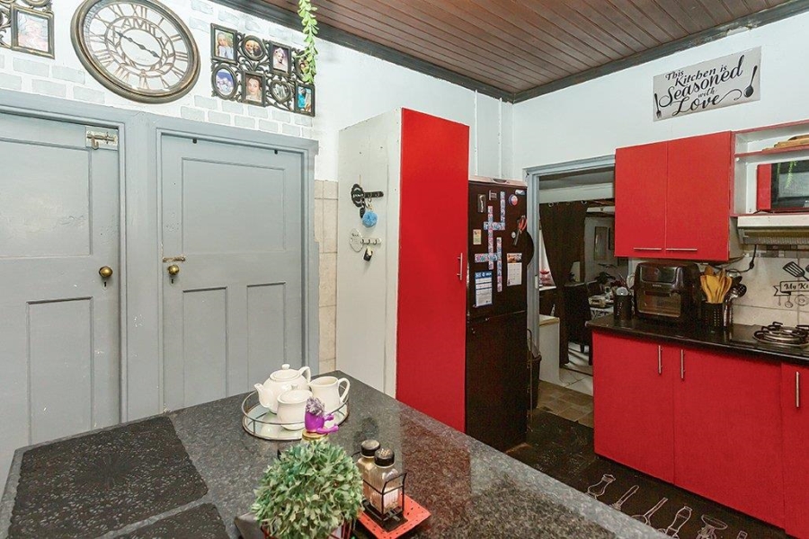 2 Bedroom Property for Sale in Brooklyn Western Cape